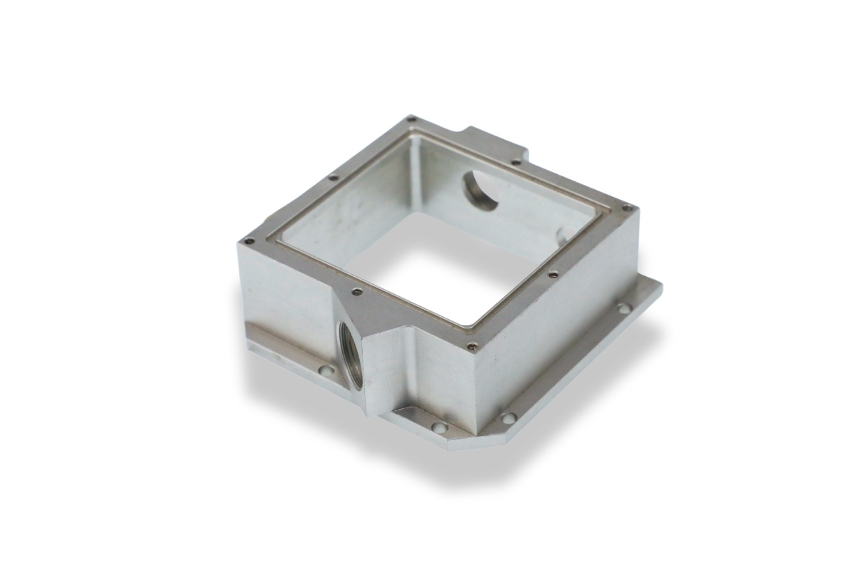 CNC-drilling-aluminium_natural anodizing-Beratronic